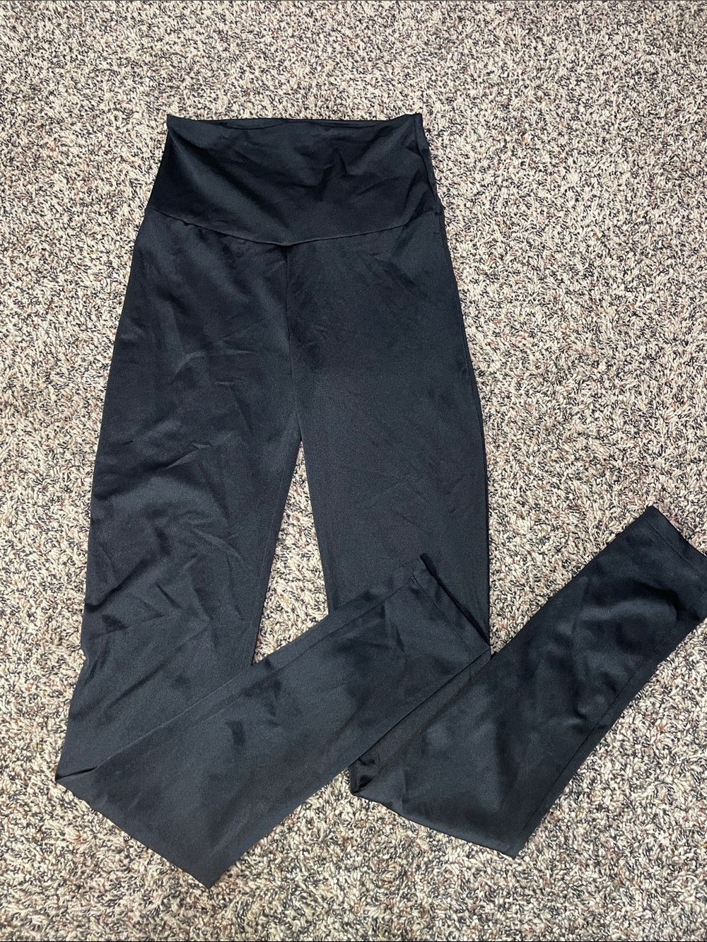 Alexandra Ultra High Rise Black Shimmer Leggings Size M Like New